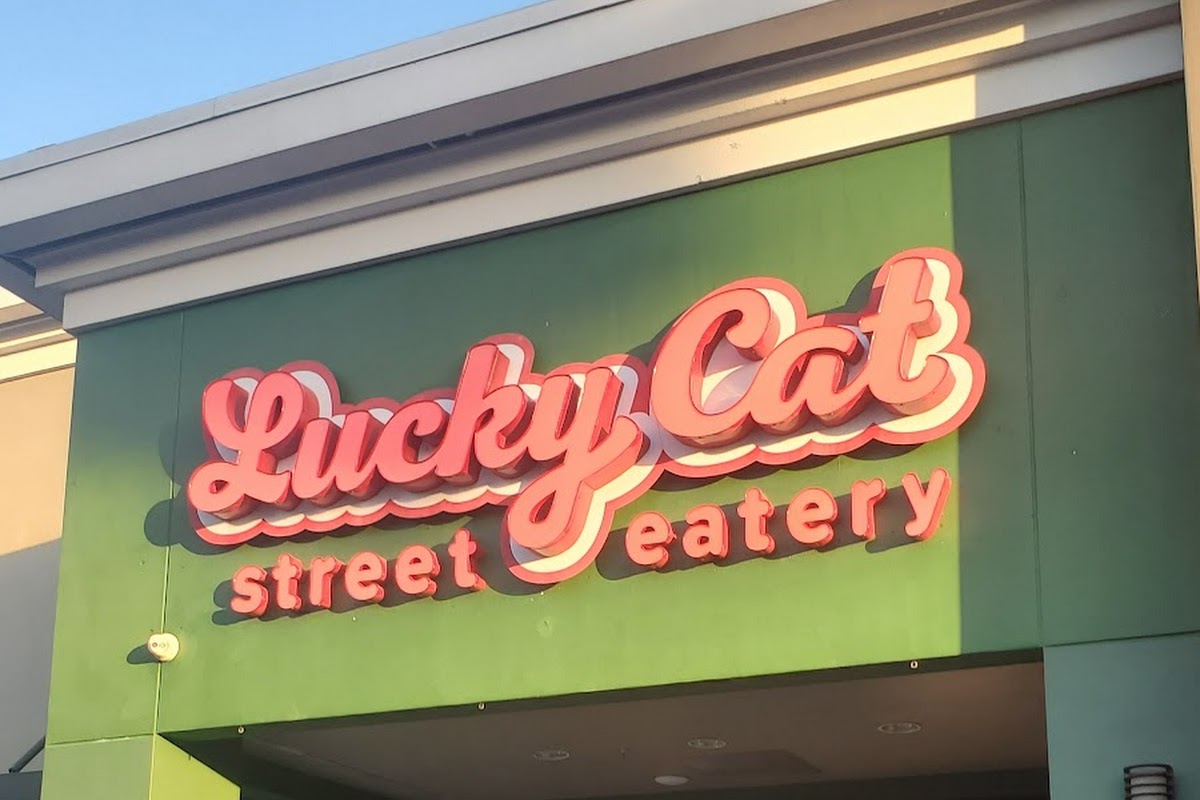 Lucky Cat Street Eatery
