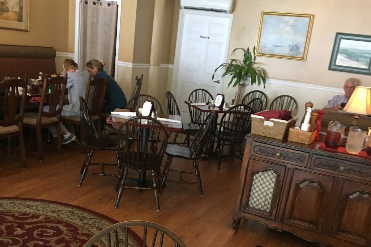 The Mason Jar Cafe