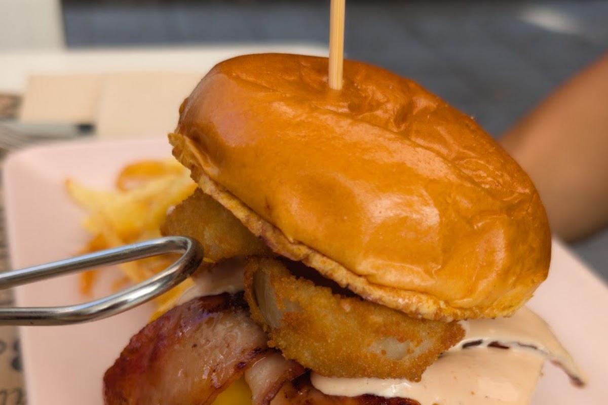 Burger La Quimera