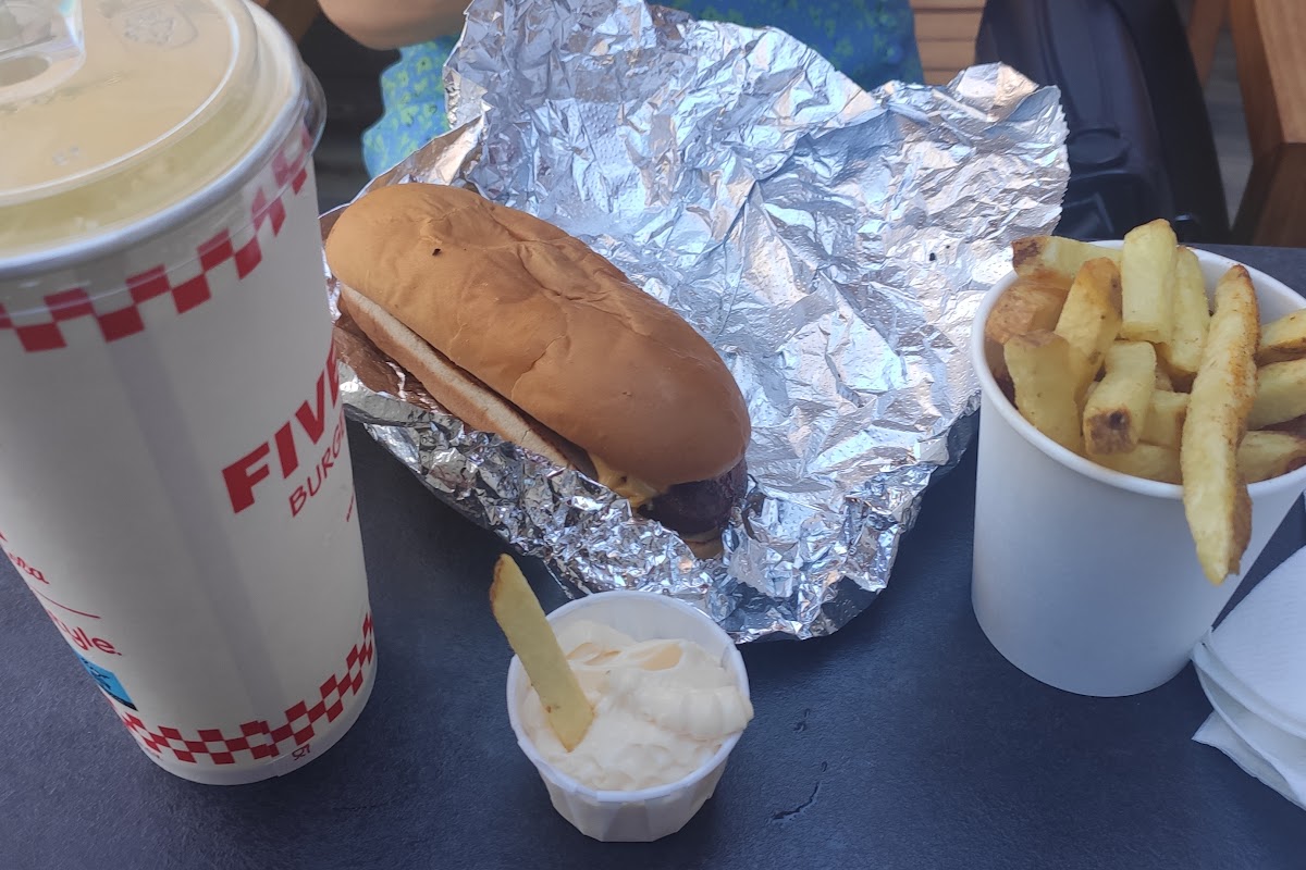 Five Guys Sevilla Lagoh