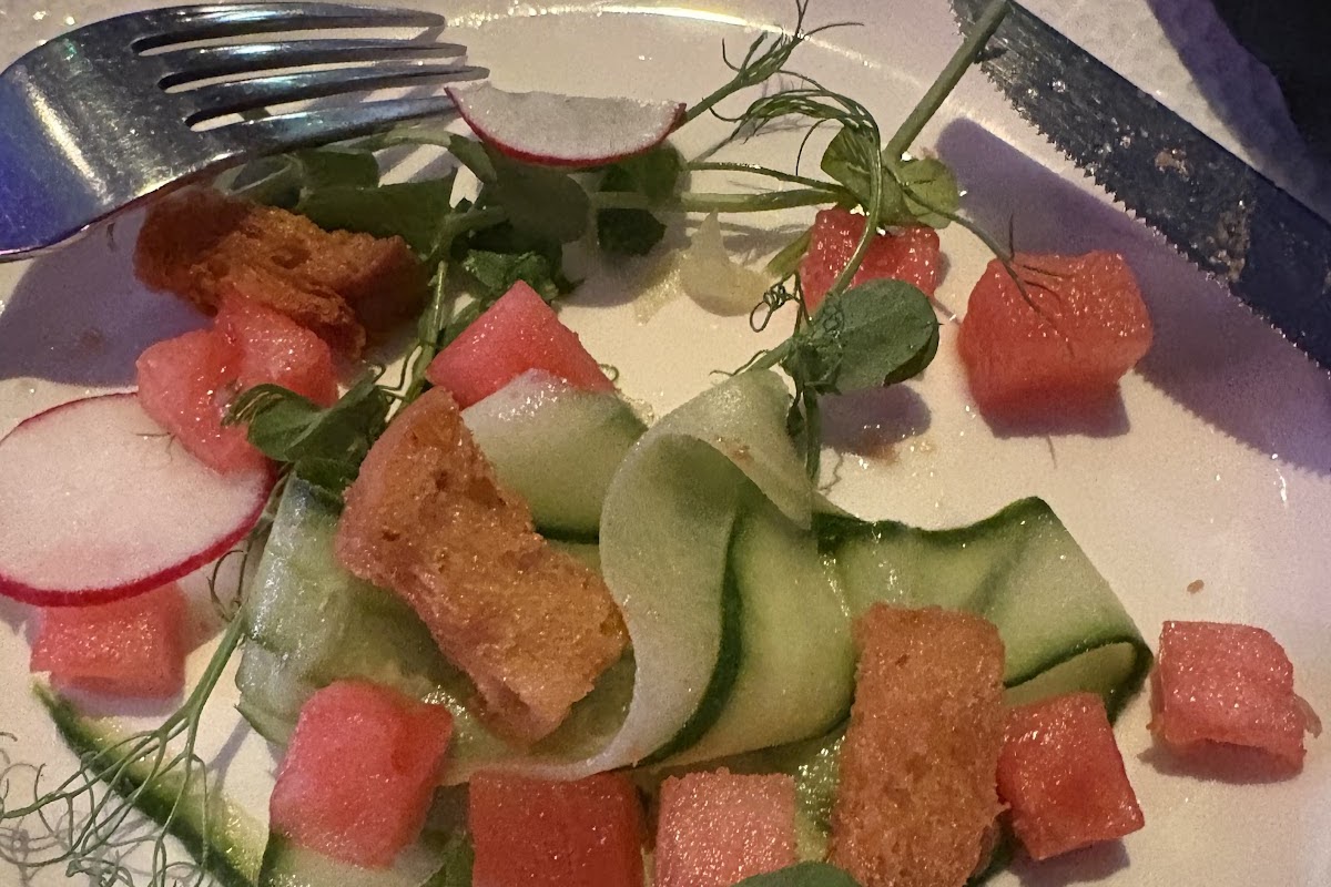Roy's Restaurant