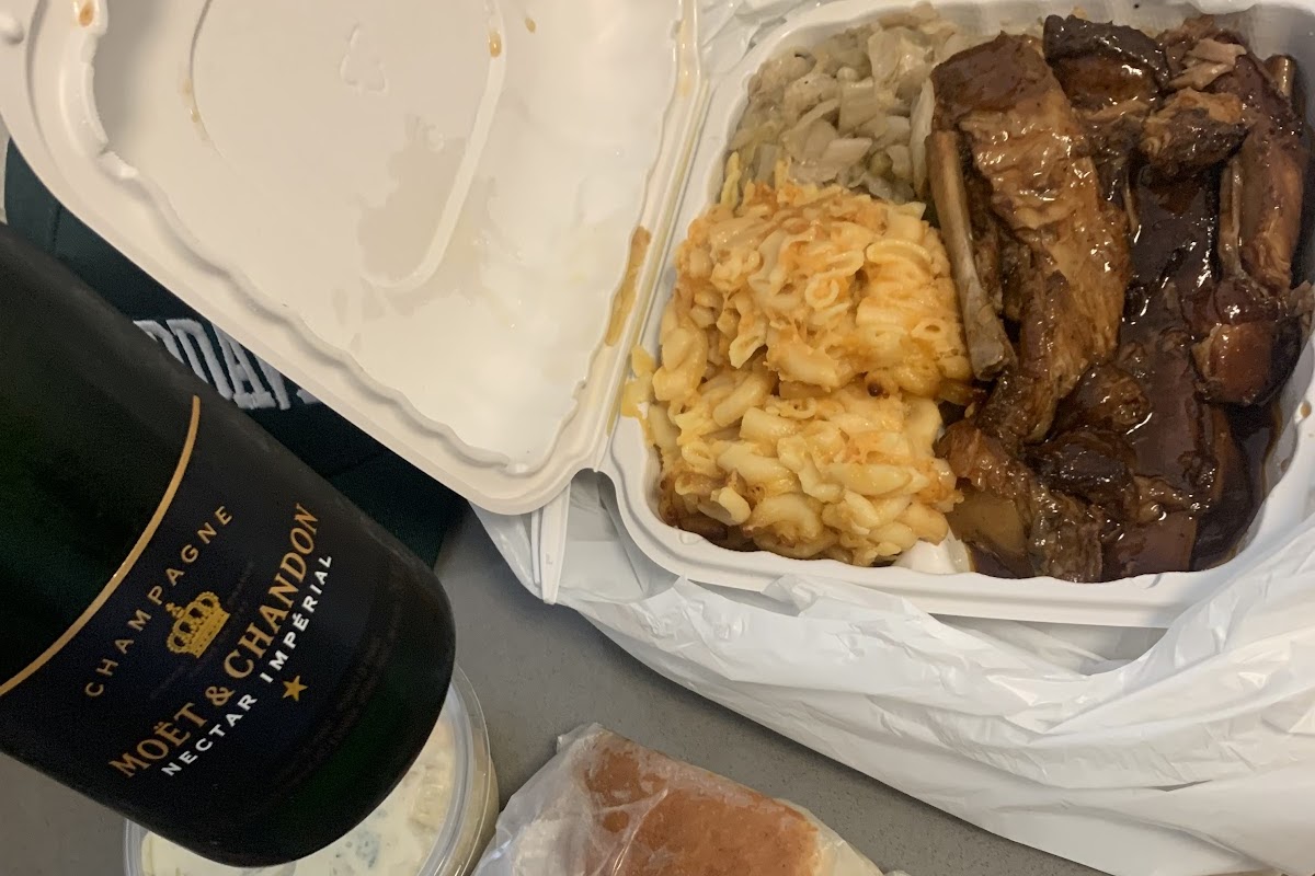Lewis Avenue Soul Food & Sea Food Restaurant