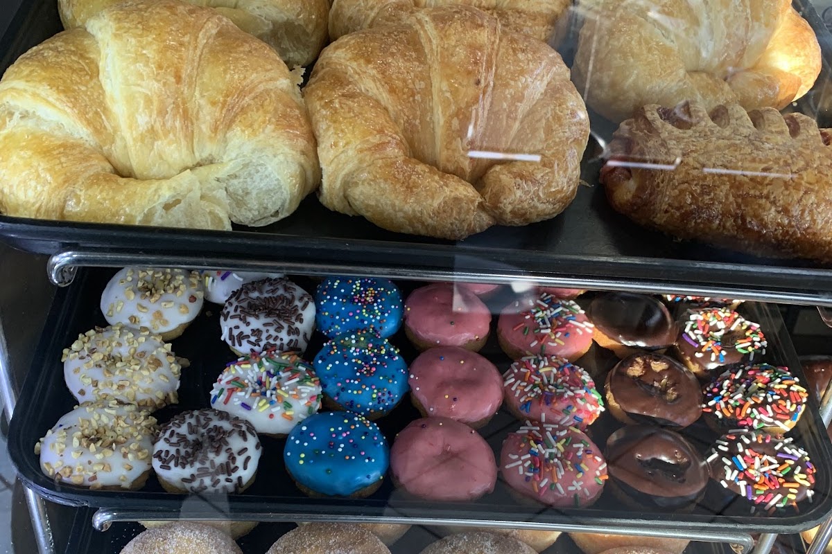 Yum Yum Donuts, Downey, CA