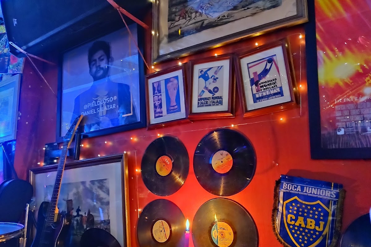 Cafe Bar Demetrius