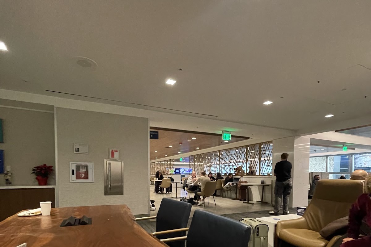 Delta Sky Club