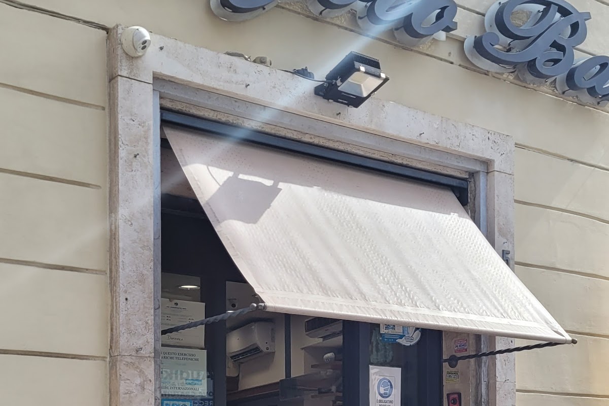Angolo Bar