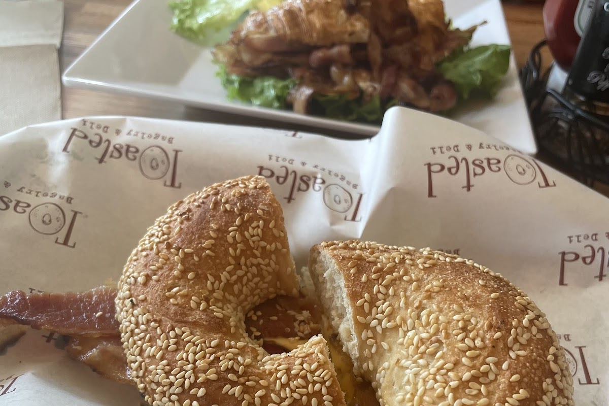 Toasted Bagelry & Deli