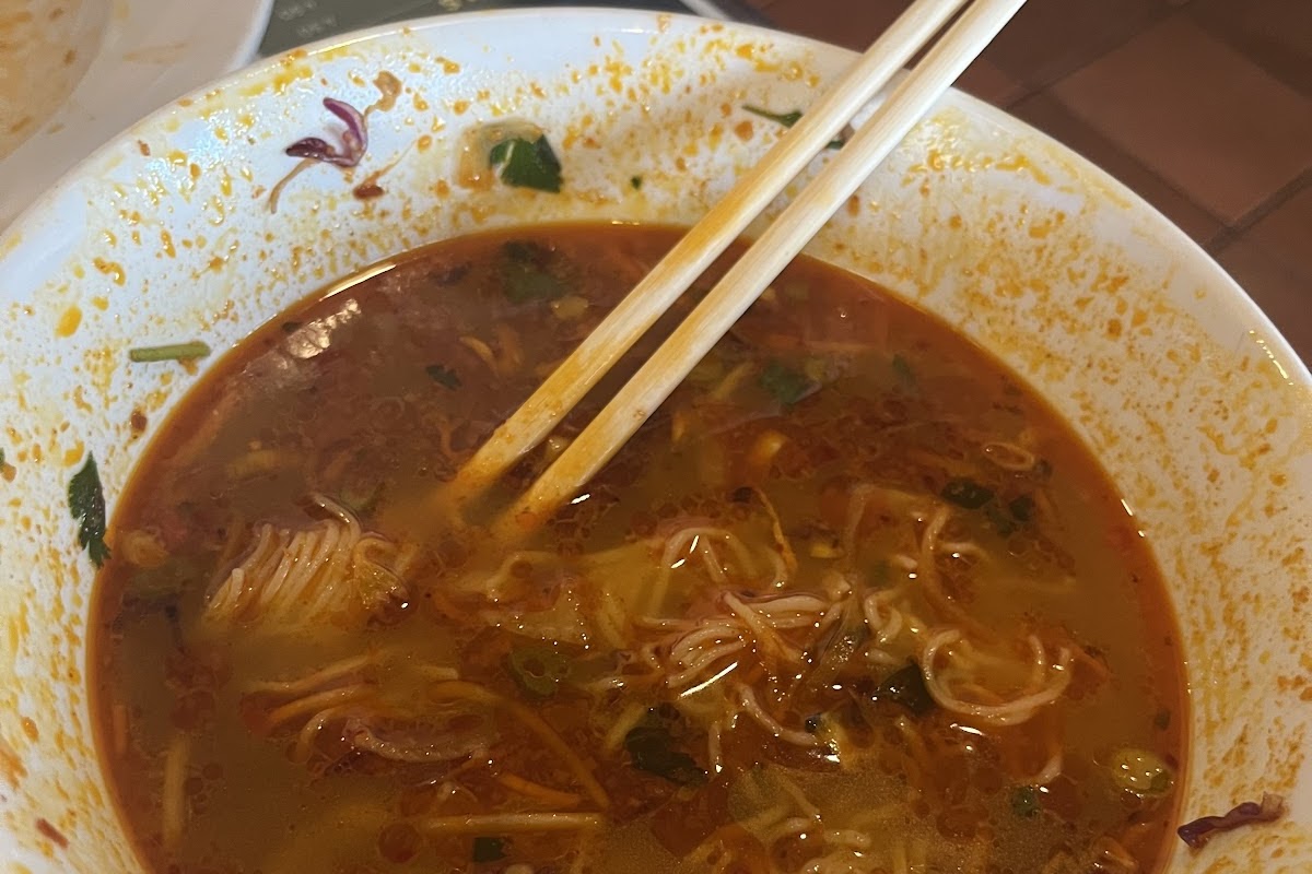 Pho Em, Mansfield, TX