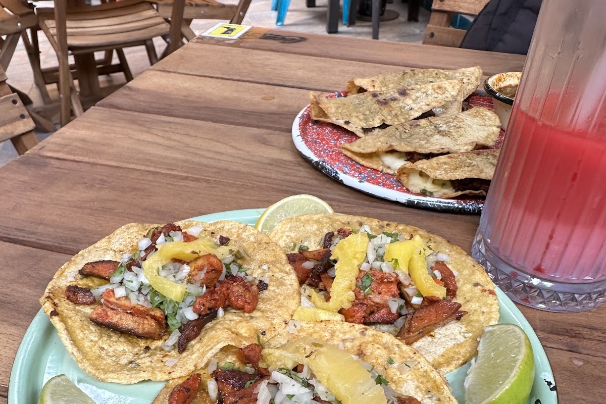 Antontos Mexicanos