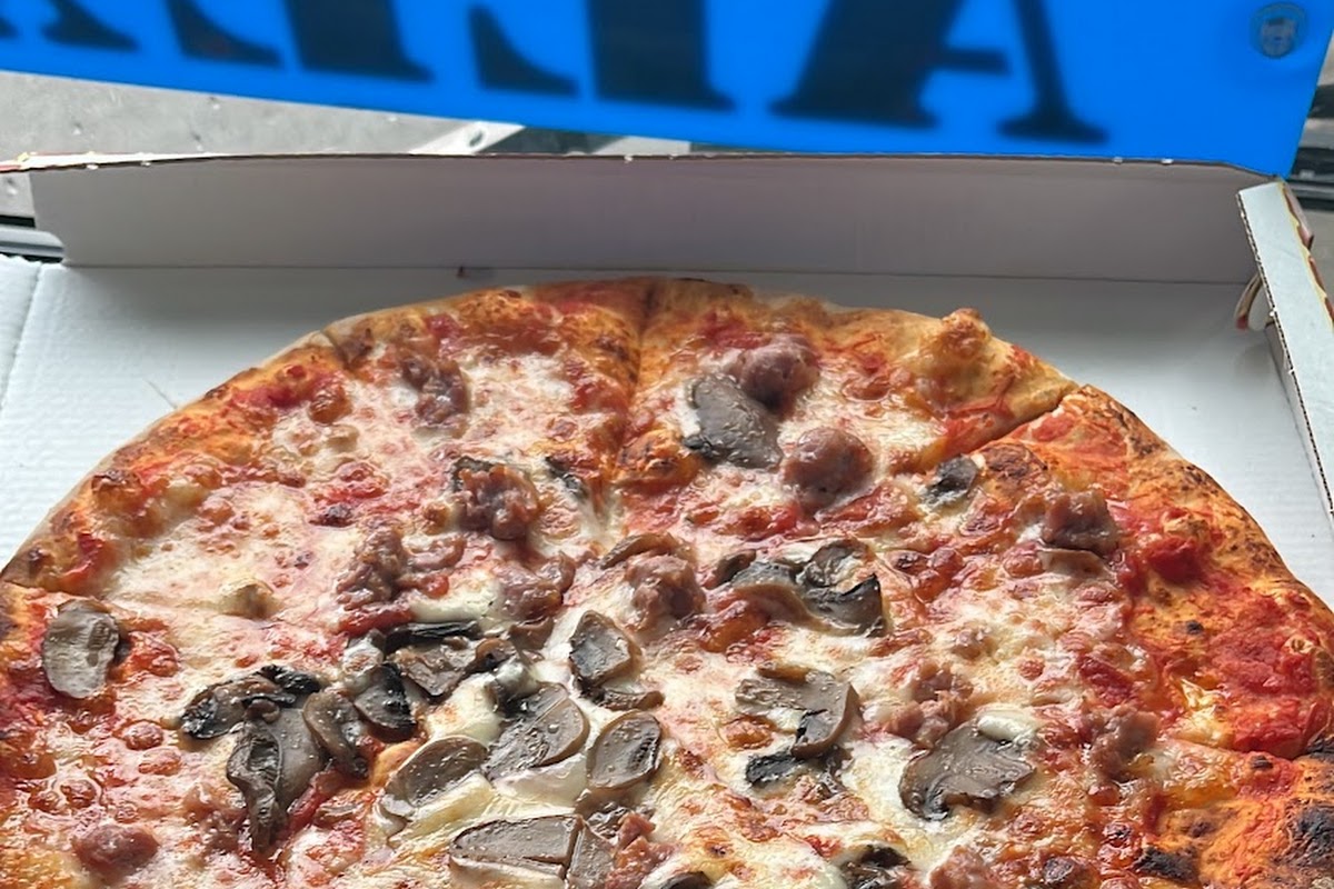 Pizza Connection