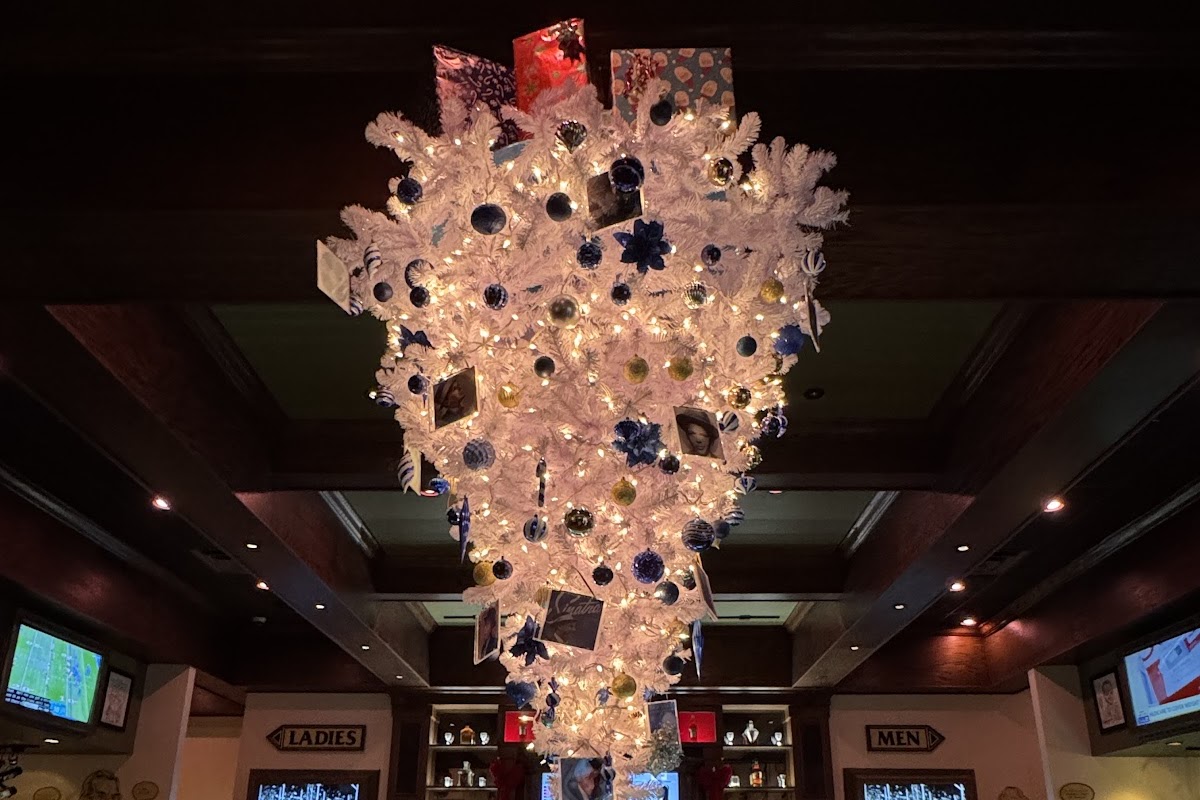 Delmonico's Italian Steakhouse