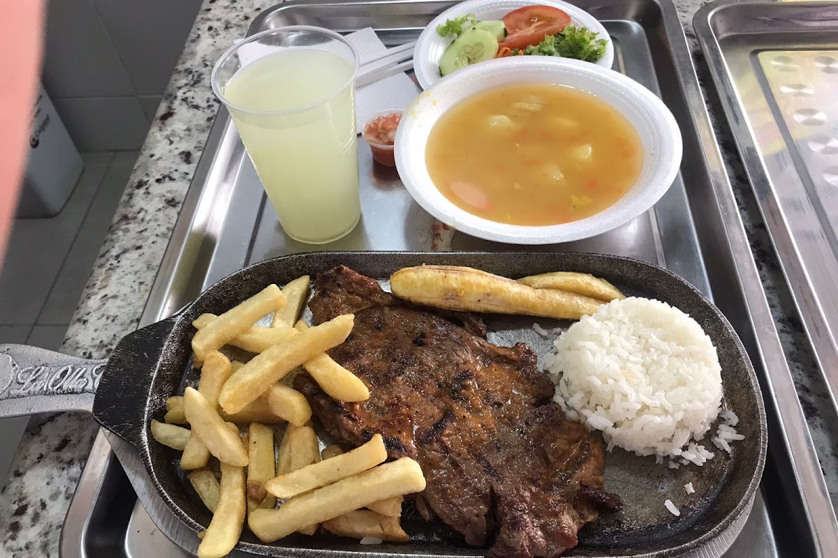 Sopa Y Seca Olla Criolla
