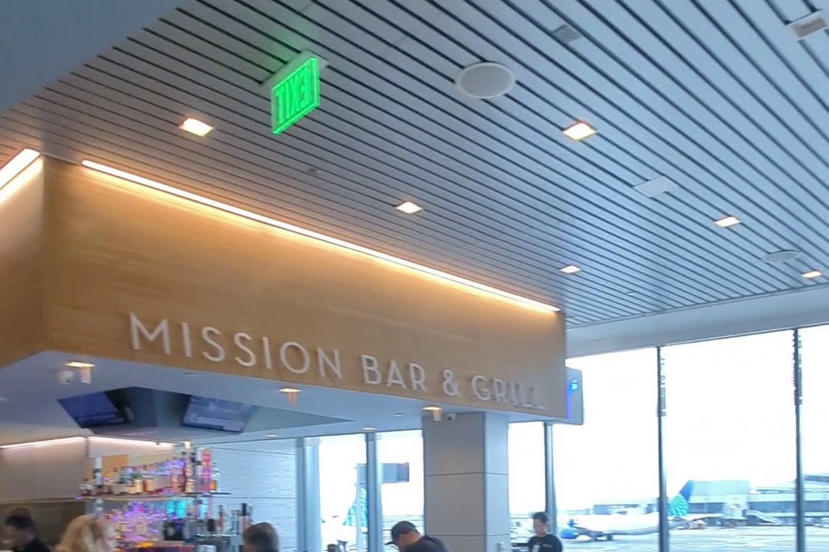 Mission Bar & Grill