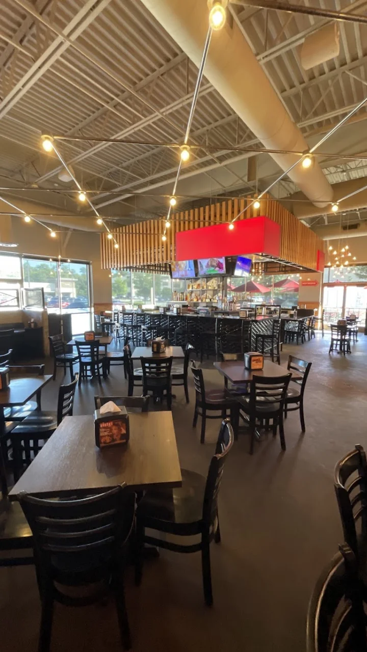 Comer bien y barato en Kingwood: guía con precios reales