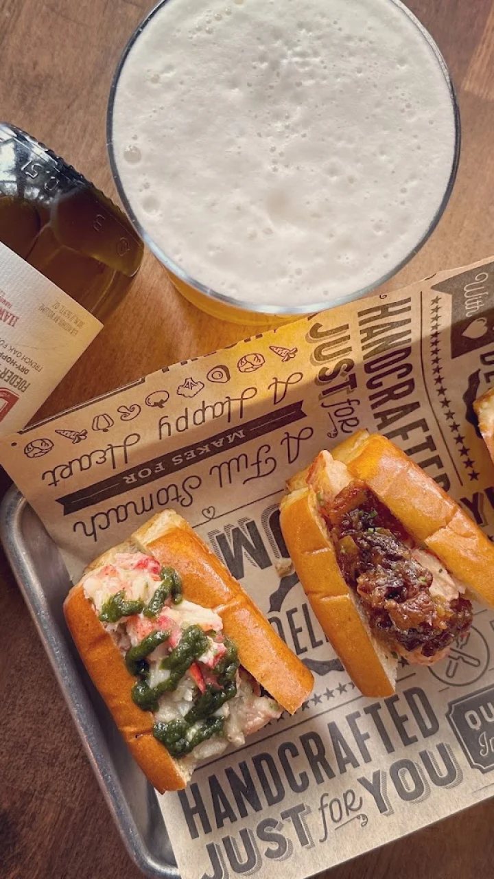 Dónde comer tarde en Pasadena: abiertos después de las 23h