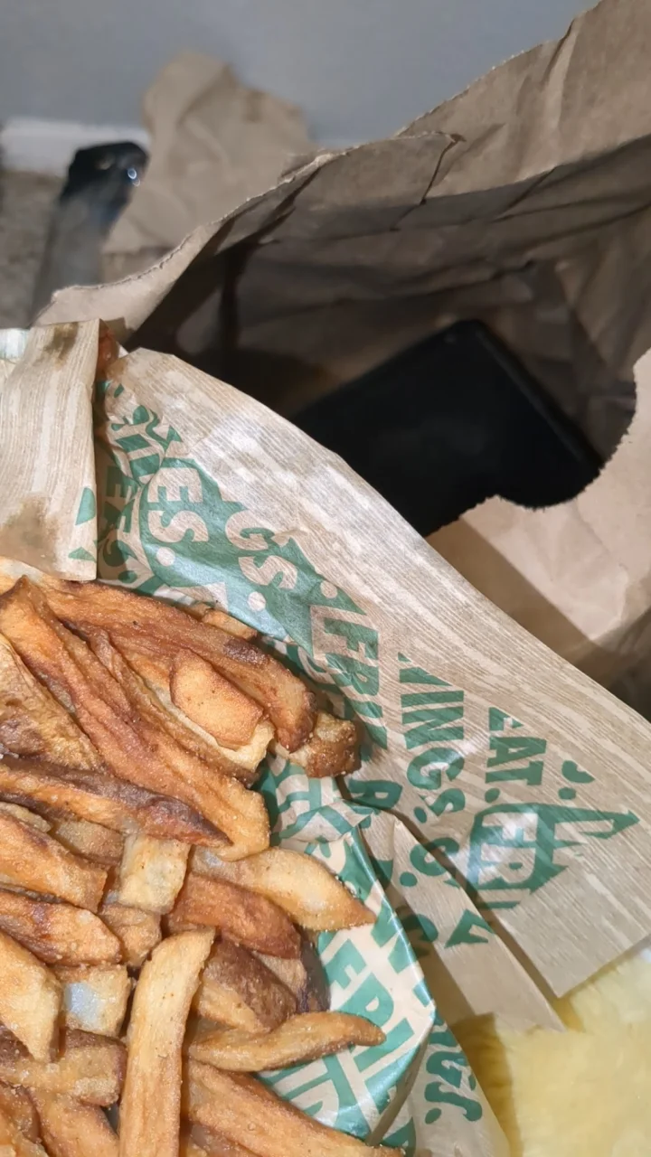 Wingstop Signature Dishes