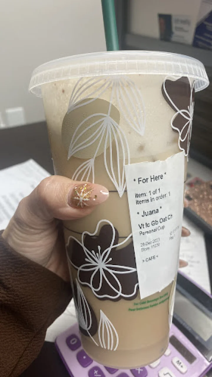 Discover Starbucks in Kissimmee