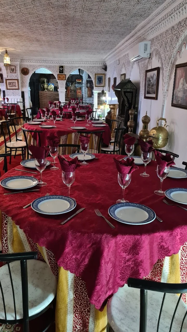 Dónde comer tarde en Ceuta: abiertos después de las 23h