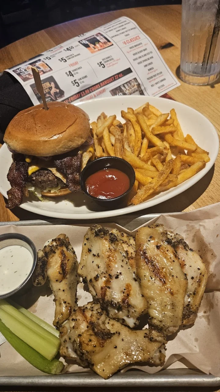 Los restaurantes mejor valorados de Burleson (4.6★)