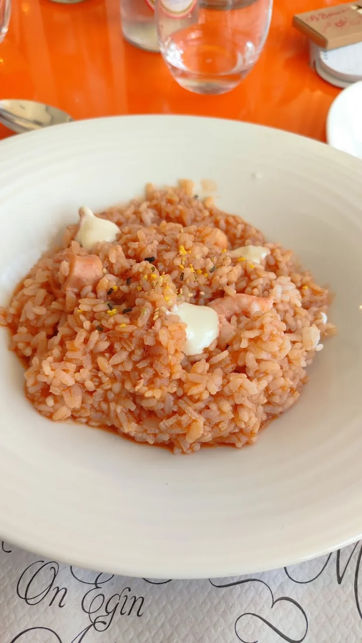Comer bien y barato en Torrelavega: guía con precios reales