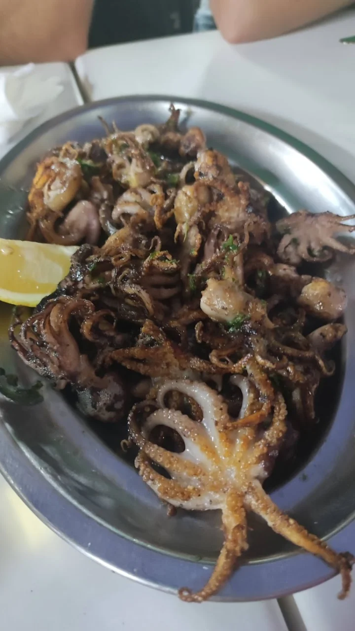 Comer bien y barato en Cornellà de Llobregat: guía con precios reales