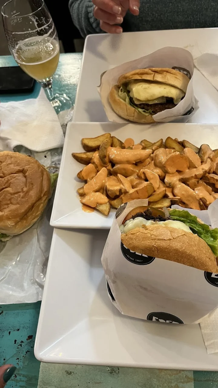 Comer bien y barato en Narón: guía con precios reales
