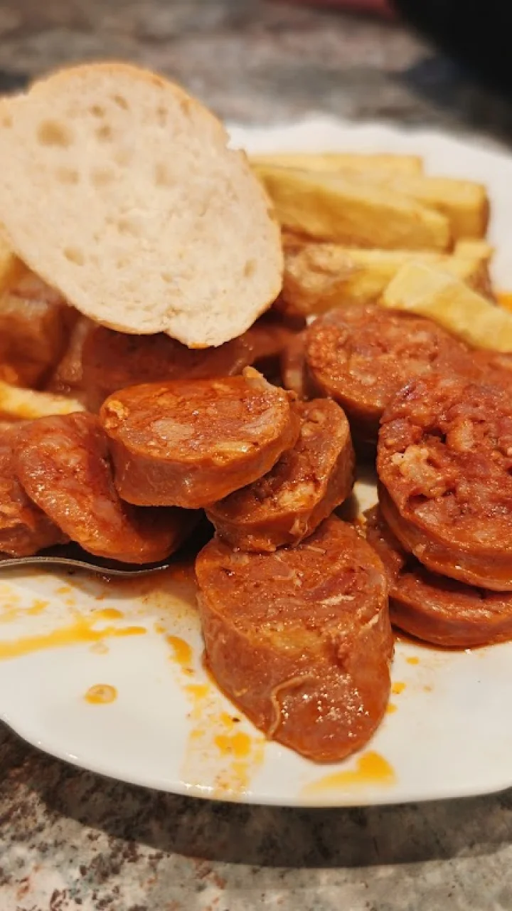 Comer bien y barato en Granada: guía con precios reales