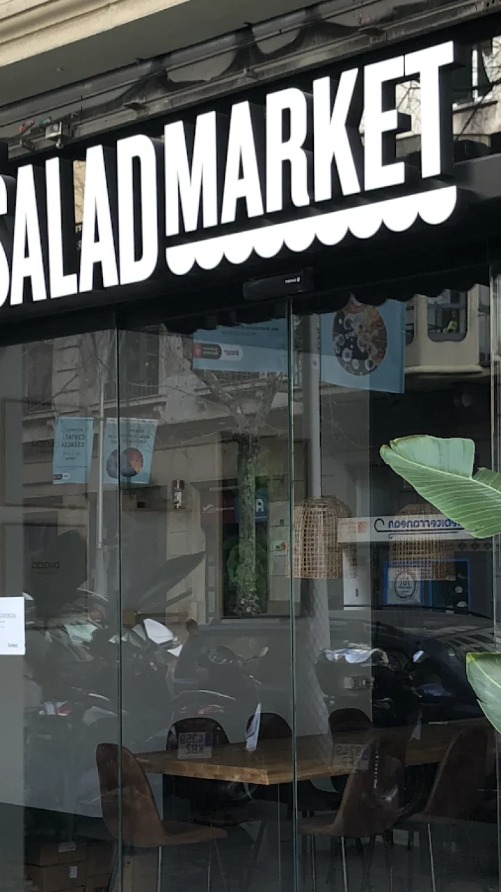 Vive Salad Market Diputación