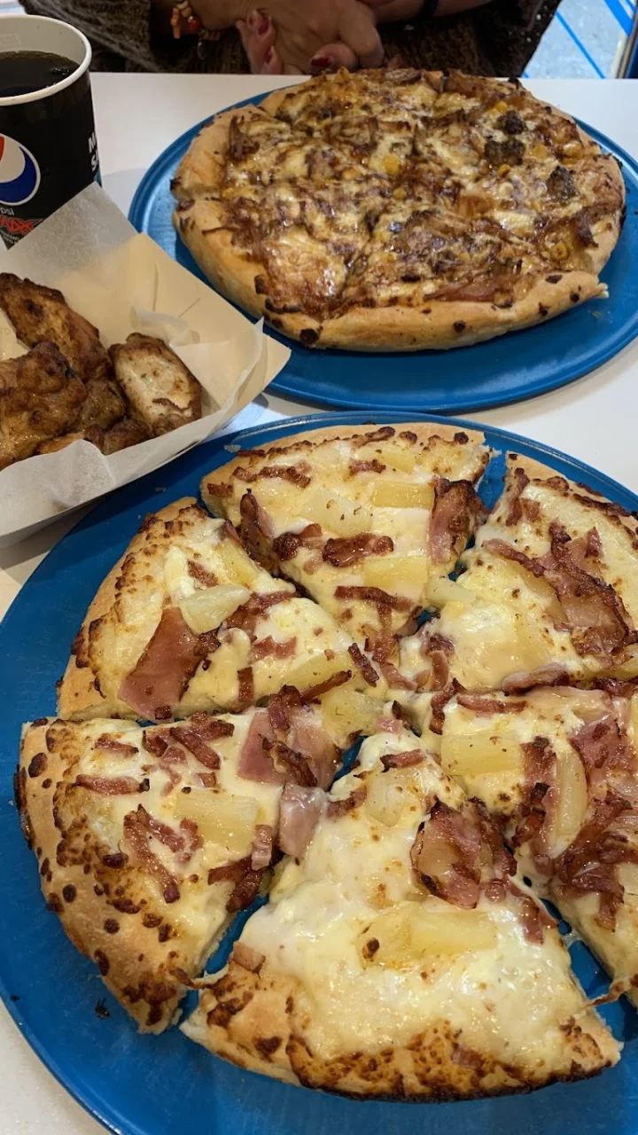Las mejores pizzas de Torrevieja según 8,987 opiniones