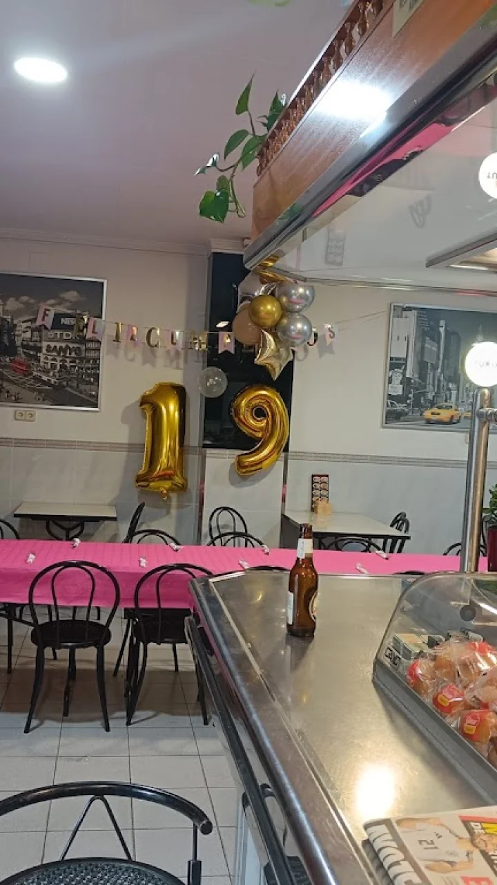 El localet Signature Dishes