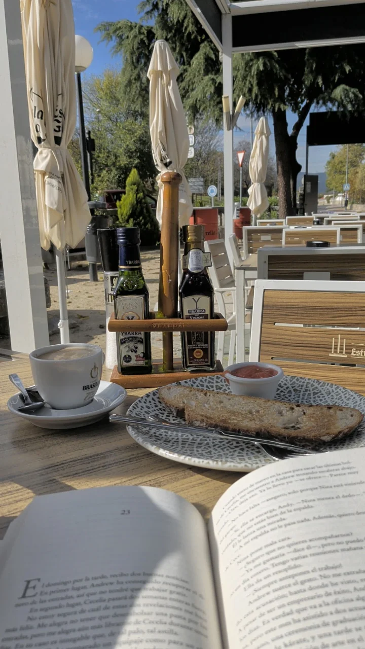 Bar Restaurante El Raso Signature Dishes