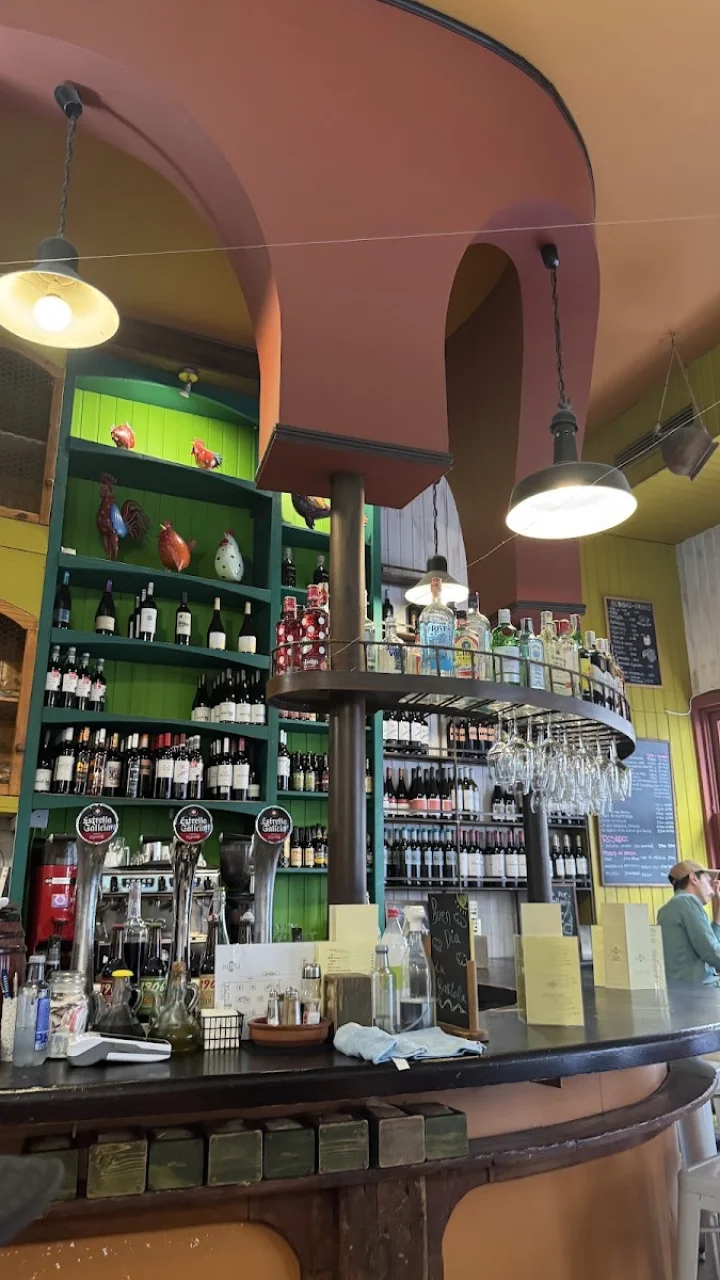 LaSanta, cocina tradicional Signature Dishes