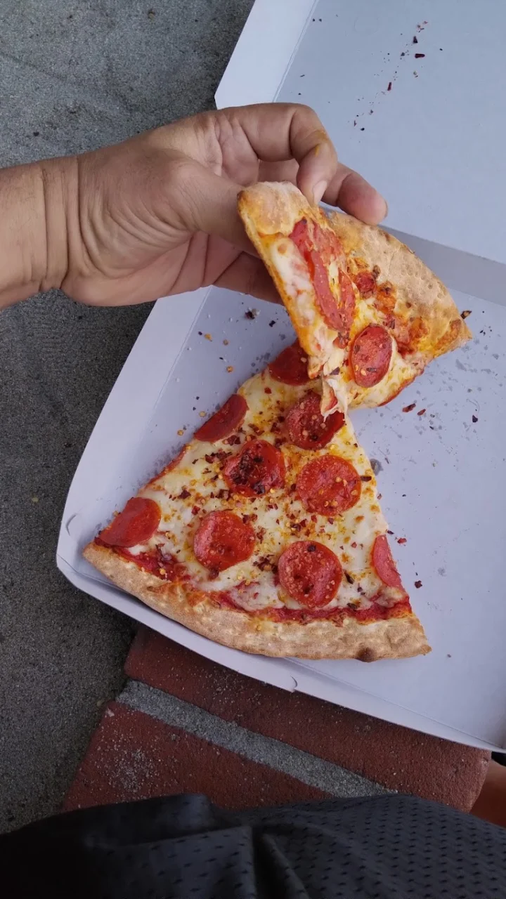 Las mejores pizzas de Newport Beach según 5,347 opiniones