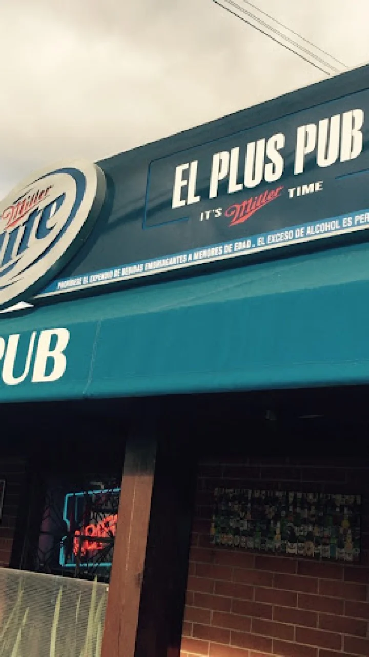 El Plus Pub Signature Dishes