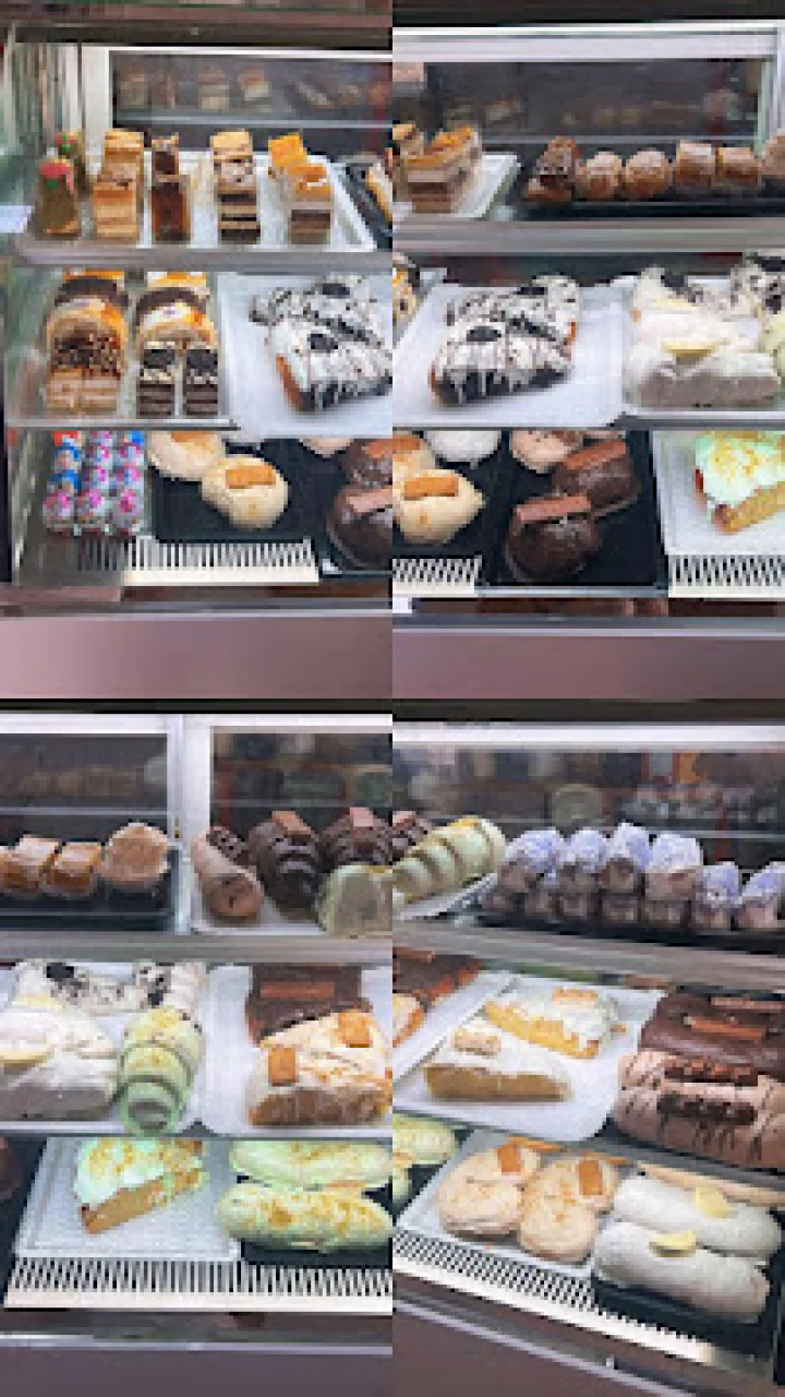 Experience Café Central