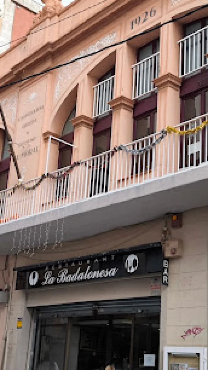 Dónde comer tarde en Badalona: abiertos después de las 23h