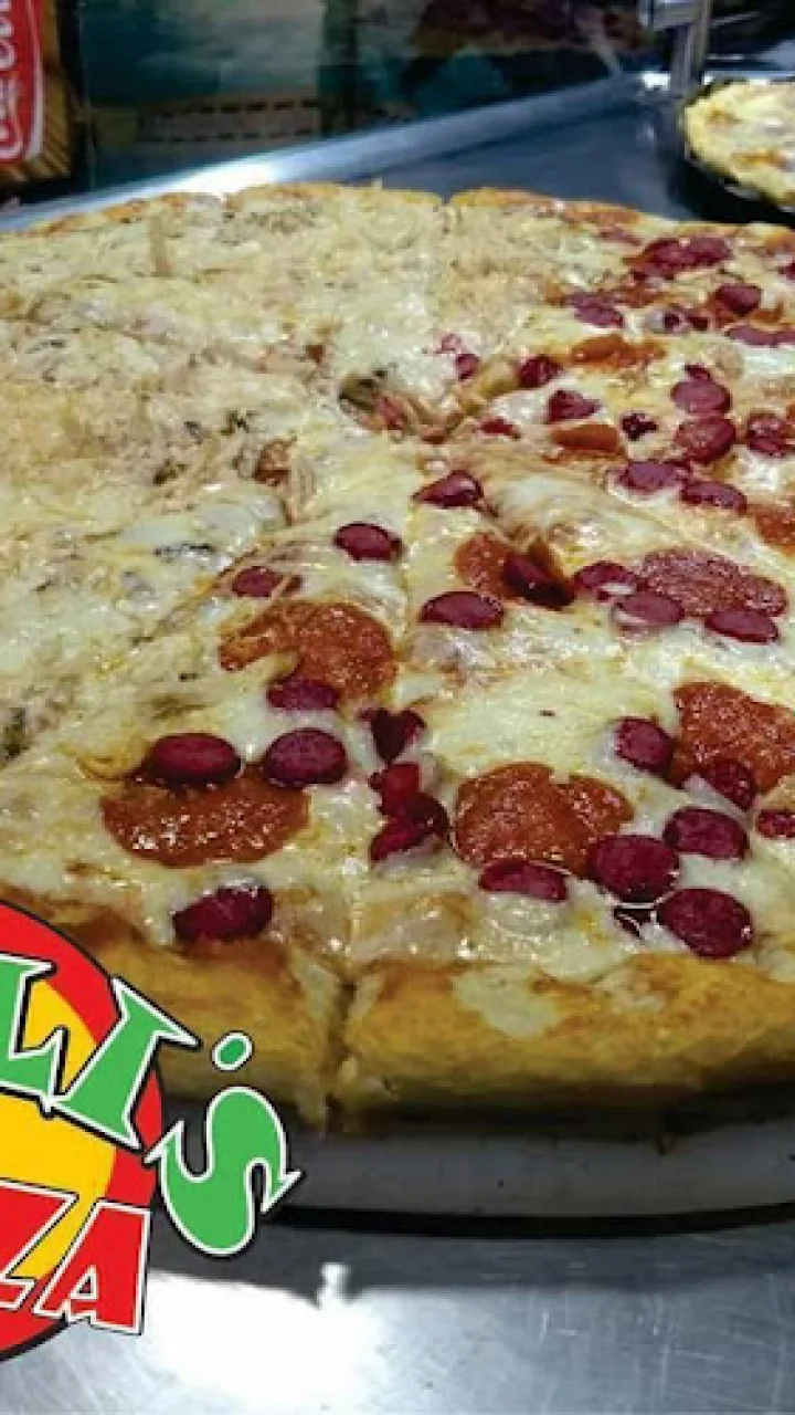 Willi's Pizza Signature Dishes