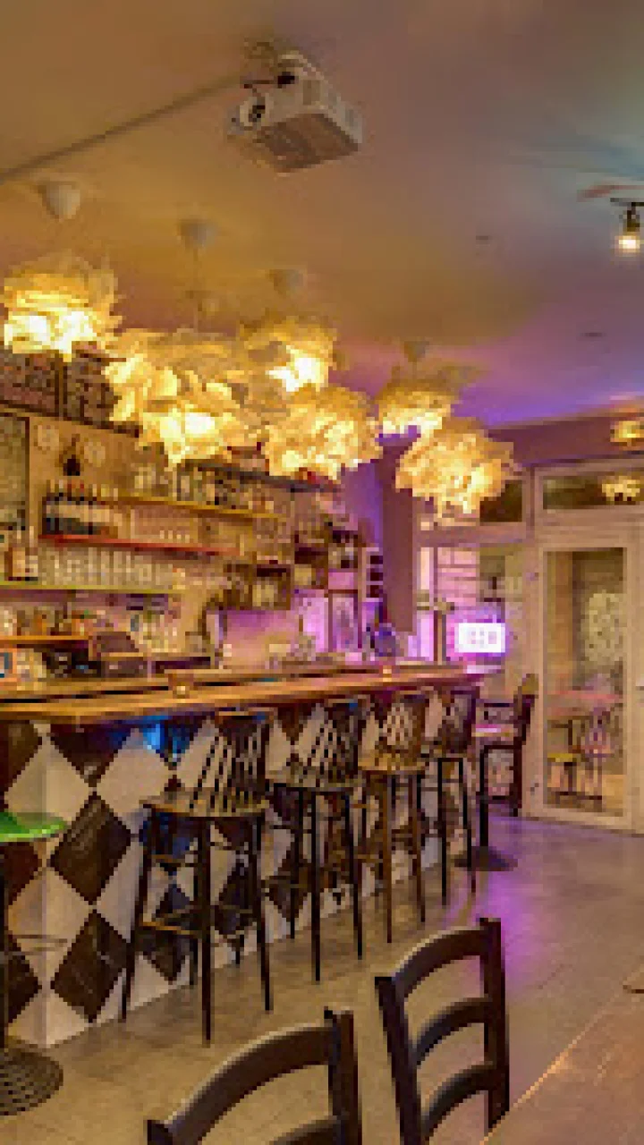Joyas ocultas en Bordeaux: restaurantes increíbles que pocos conocen