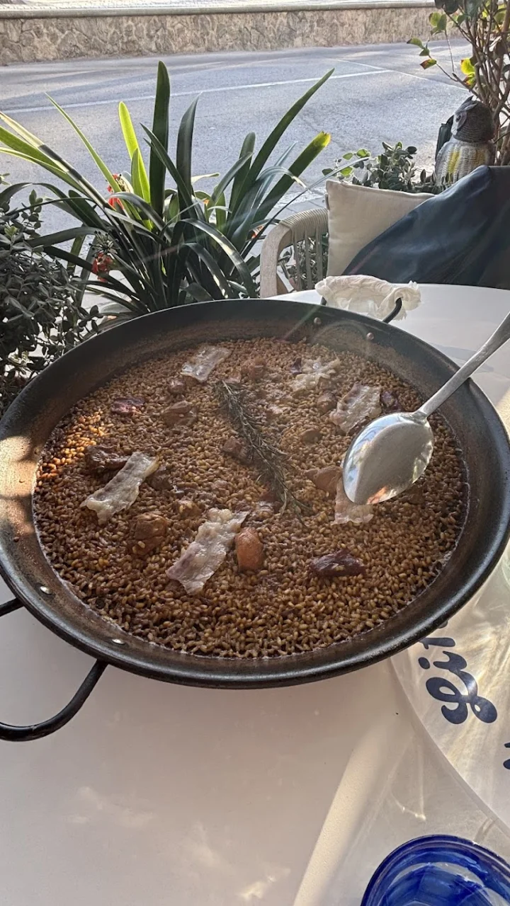 Los restaurantes mejor valorados de Sitges (4.7★)