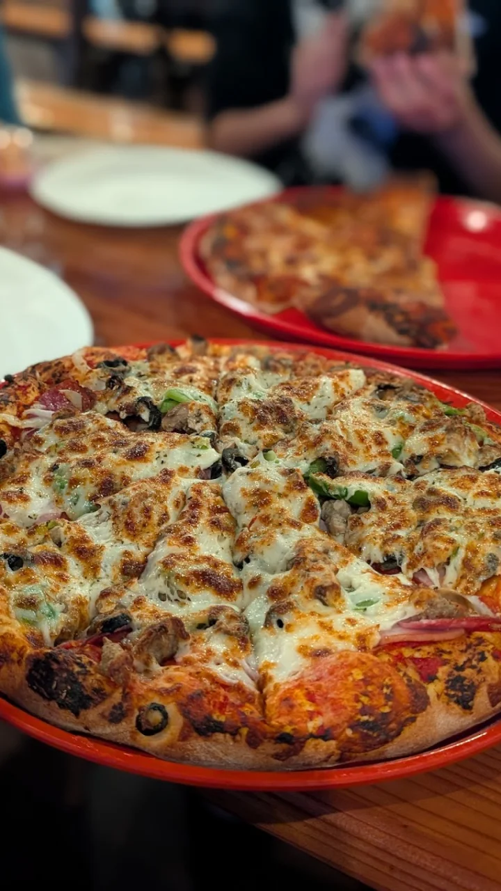 Las mejores pizzas de Carlsbad según 7,072 opiniones