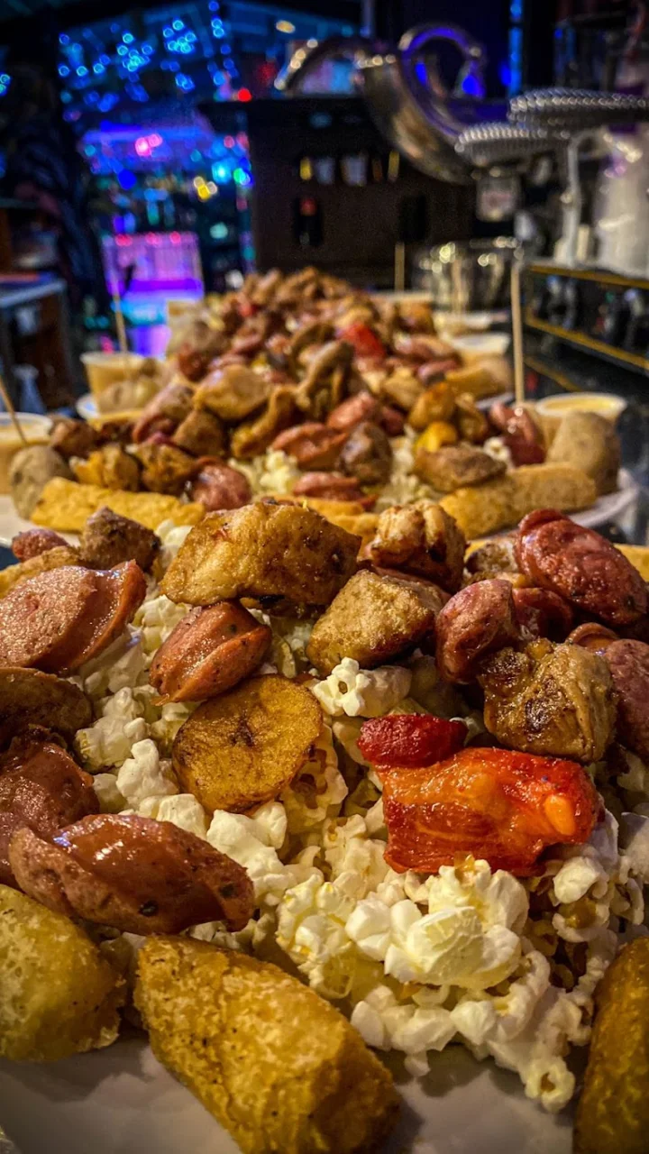 El Rinconcito Signature Dishes