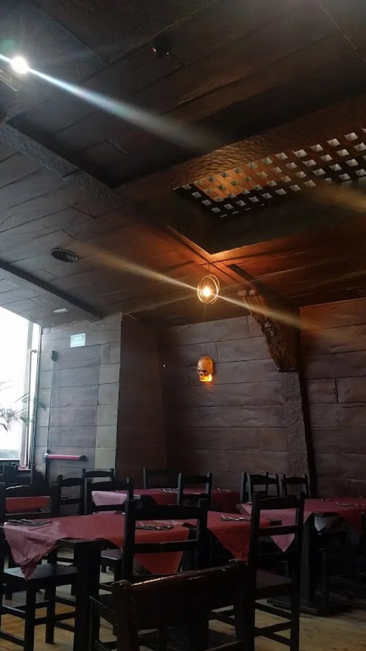 Highest Rated Restaurants in Alcorcón (4.7★ Average)