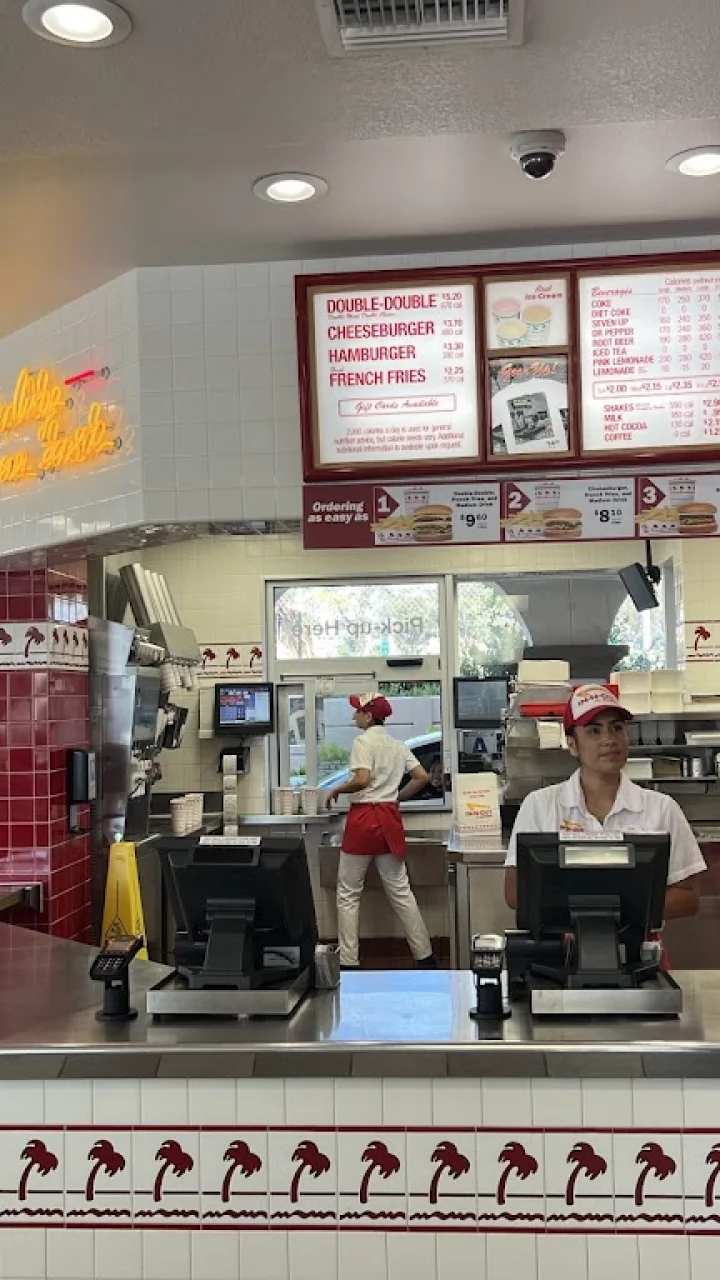 Comer bien y barato en Oceanside: guía con precios reales