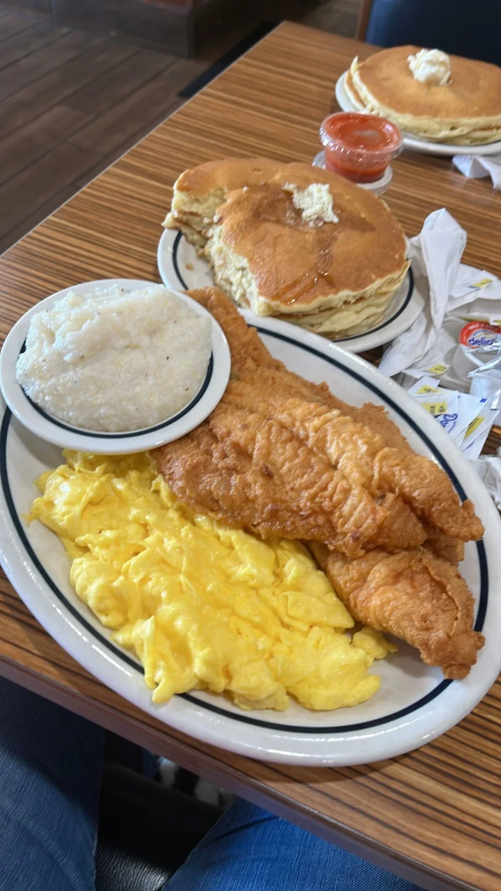 Comer bien y barato en Newark: guía con precios reales