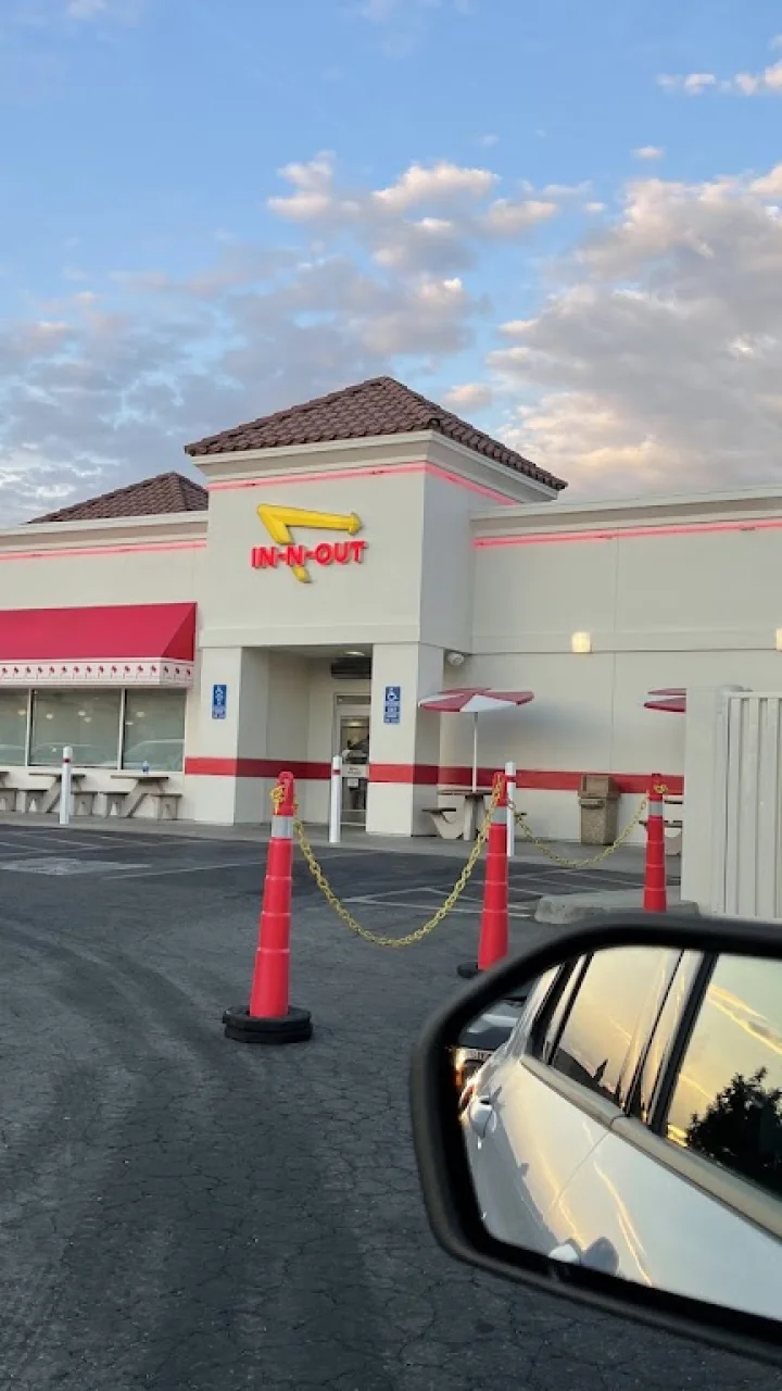 Las mejores hamburguesas de Visalia — 16 clasificados
